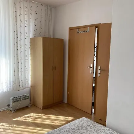 ベッド・アンド・ブレックファスト Glada 3*