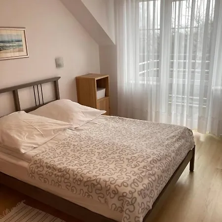 B&B Glada 3*